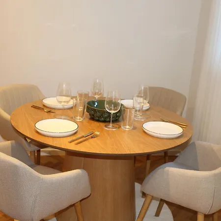 Schoener Wohnen Im Zentrum Von *