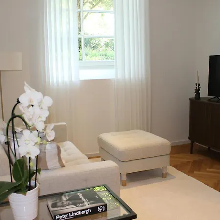 Lägenhet Schoener Wohnen Im Zentrum Von